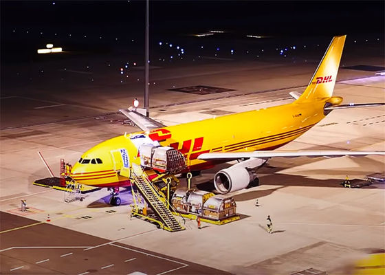 خدمة DHL الدولية للشحن السريع